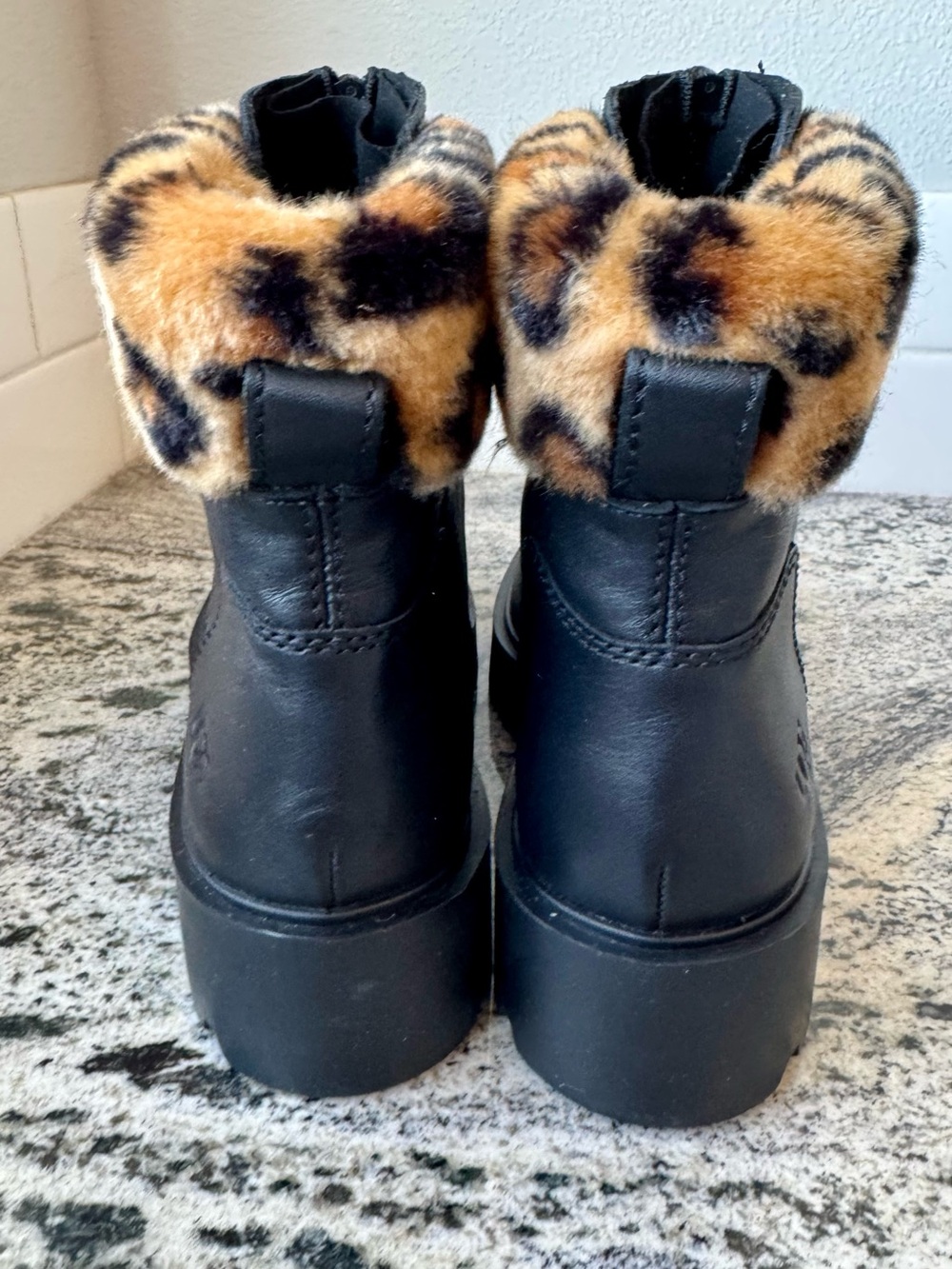 UGG Czeriesa Panther (Leopard) Leather Waterproof boot. Size 9 (runs small). - Picture 3 of 8